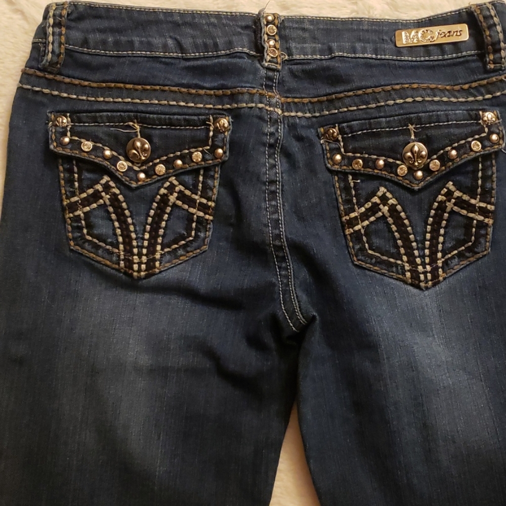 Jeans - Picture 3 of 4